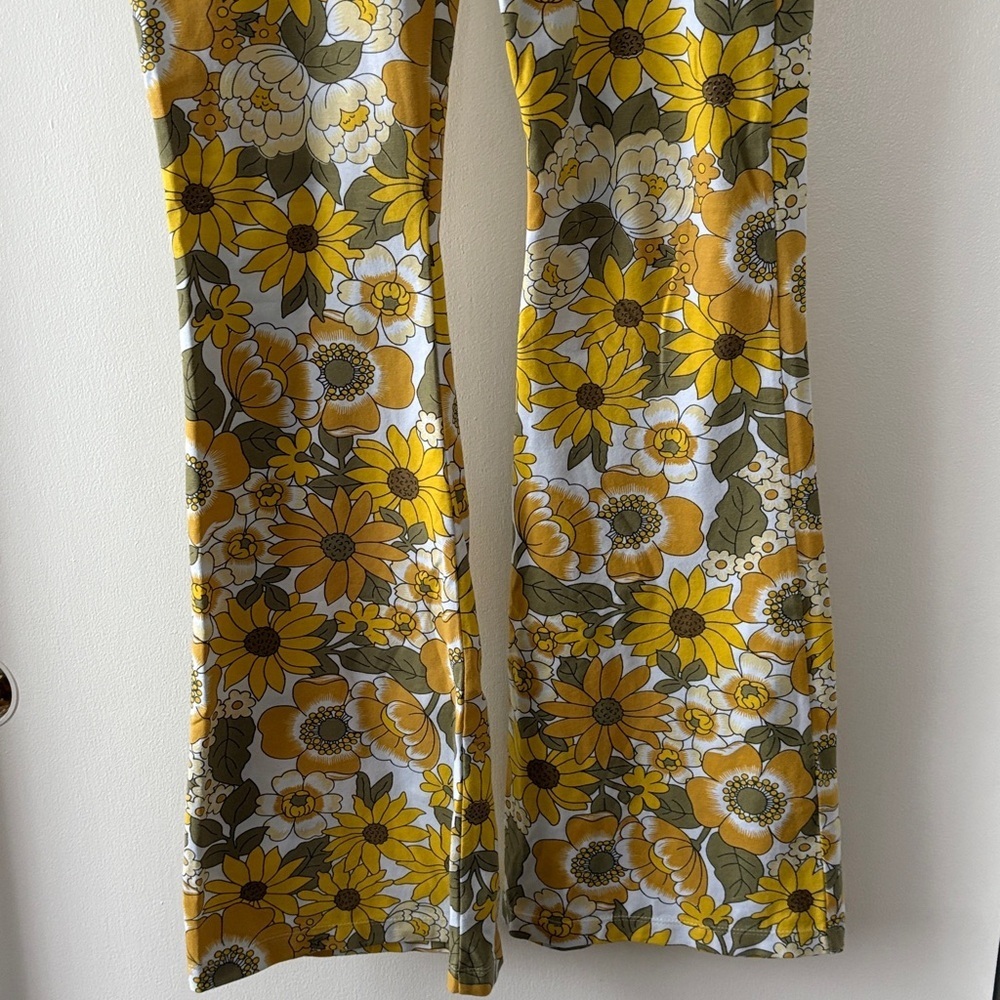 Her Pony The Label Buttercup Flares Pants 8 - Picture 5 of 12